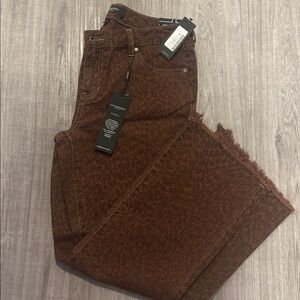 Bnwt Liverpool Size 4/27